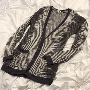 BP Nordstrom Grey and White Patterned Cardigan